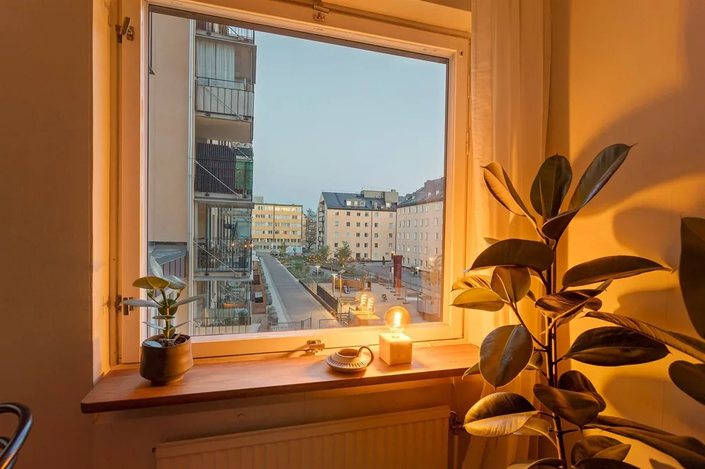 Rõdu - Bright 2-Bedroom Flat in Central Sundbyberg
