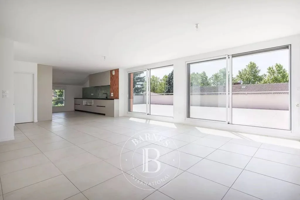 Séjour - Appartement Contemporain avec Terrasse à Toulouse