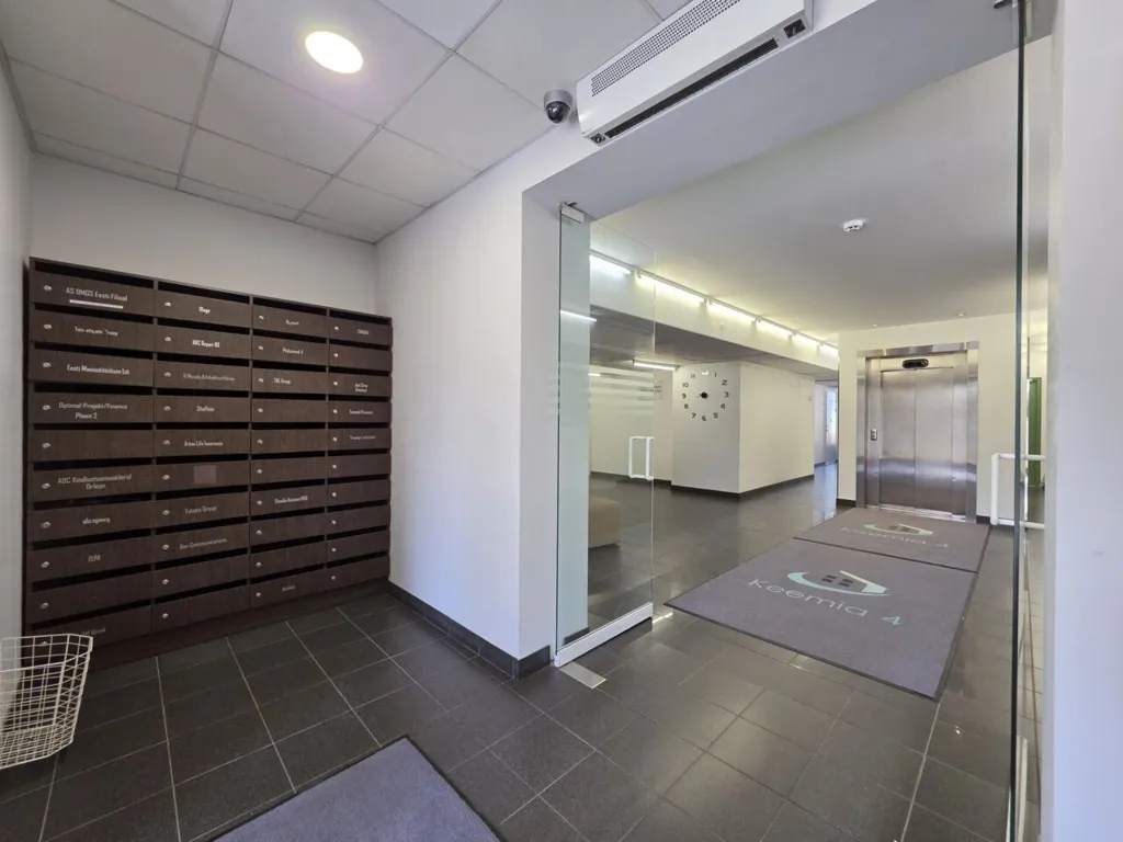 Hallway - Office Space with Good Visibility in Kristiine
