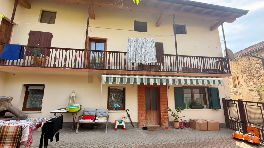 Extérieur - Rustic Villa with Garden in Fonzaso