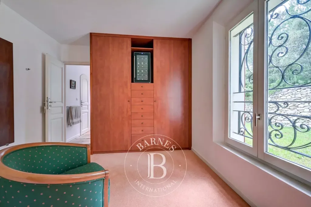 Bedrooms - Bastide with Panoramic View in Aix-en-Provence
