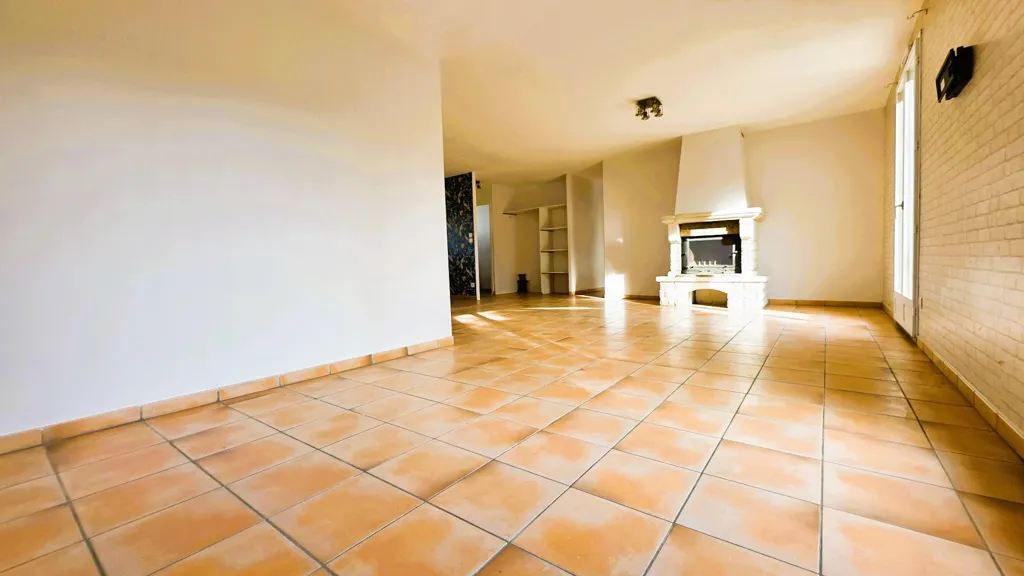 Séjour - Maison Pavillonnaire avec Terrasse à Montauban