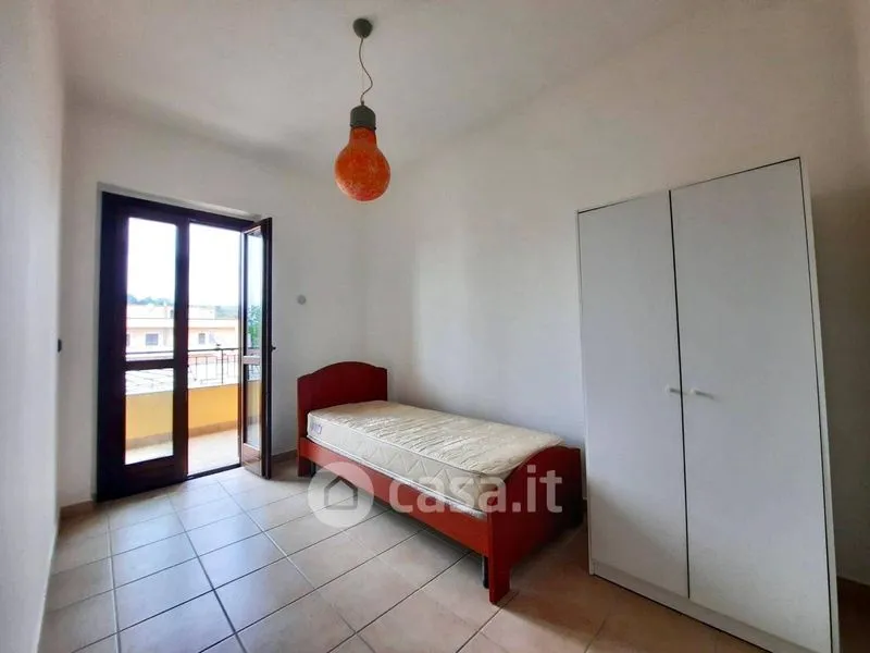 Chambres - Armed Trilocale with Balcony in Santa Maria a Vico