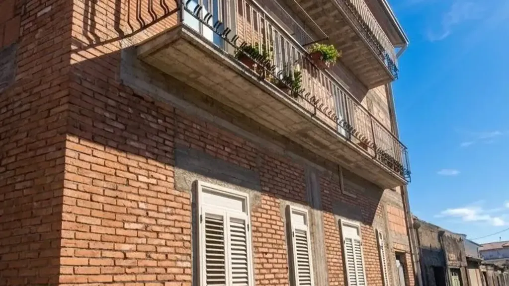 Esterno - Villa with Edificabile Land in Moio Alcantara