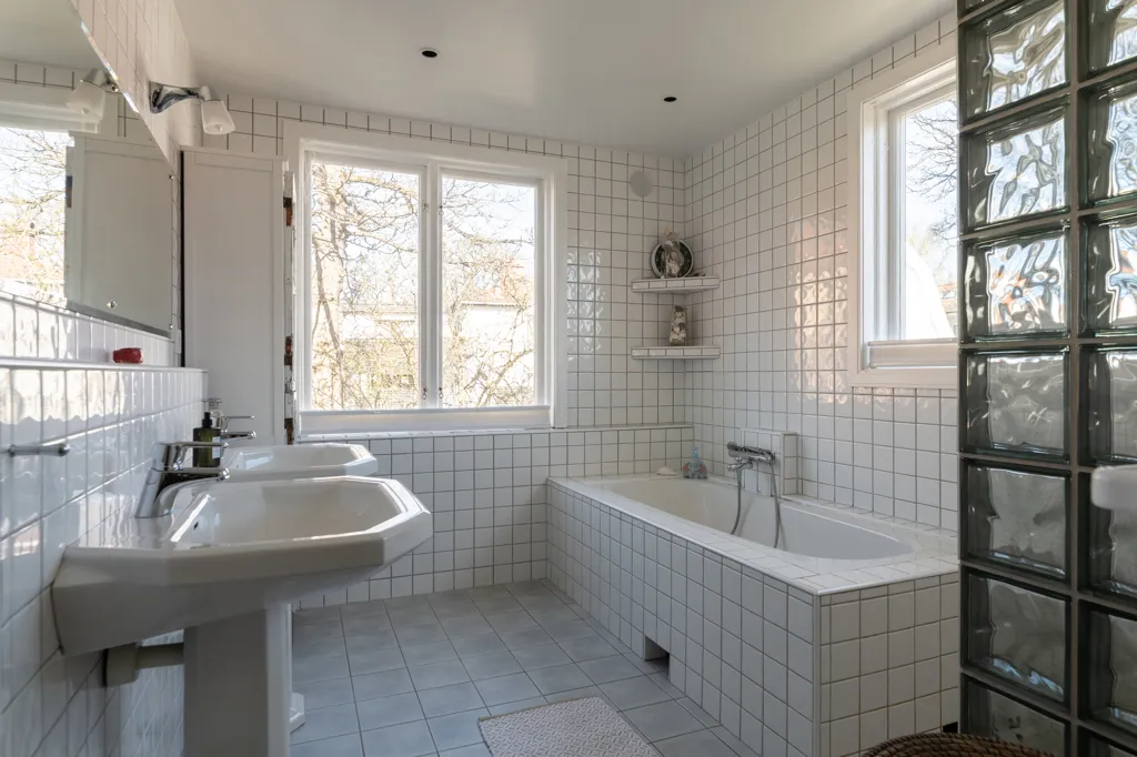Bagni - Funkis Villa with Garden in Örgryte