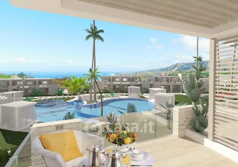 Piscine - New Villa with Sea View in Drapia