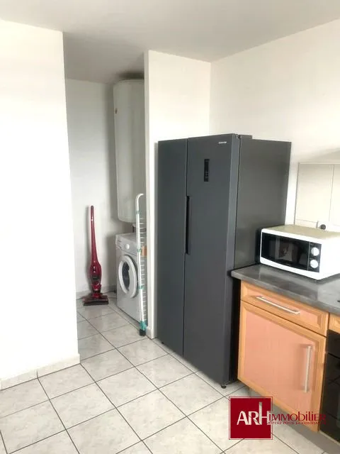 Köök - Furnished Flat with Ocean View in St Denis