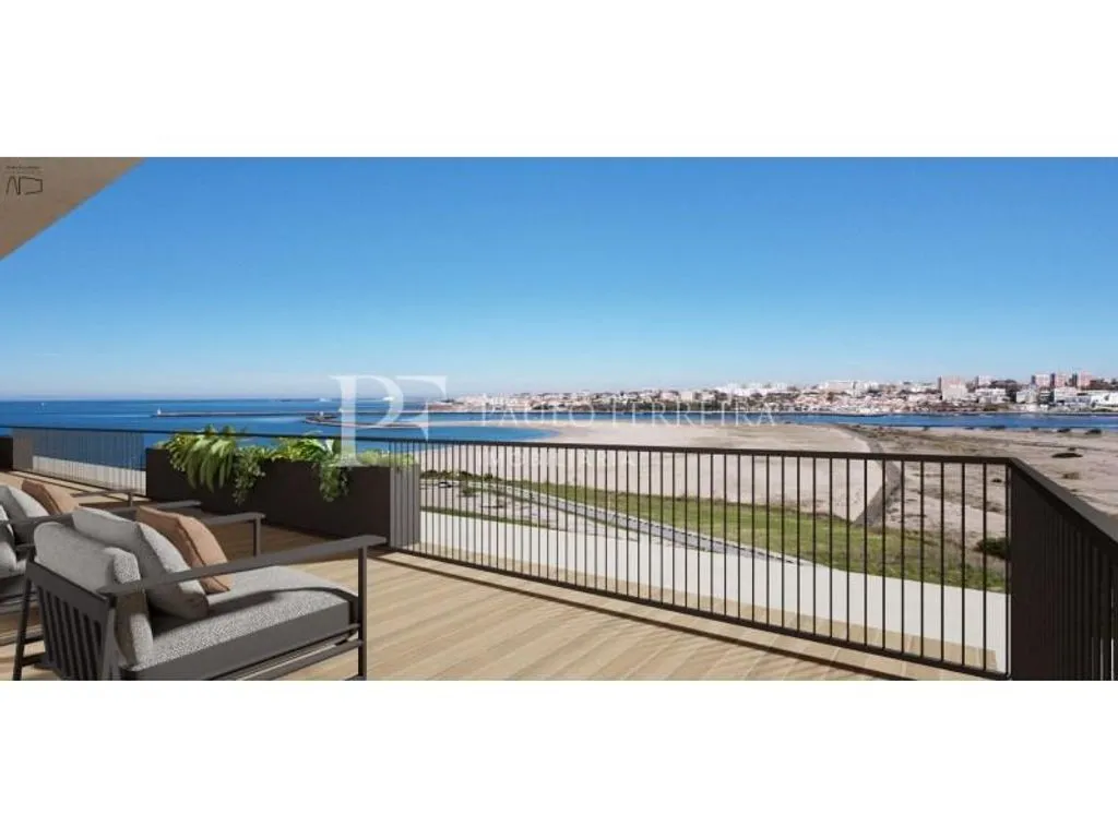 Balcon - Luxury Flat with Waterfront Views in Vila Nova de Gaia