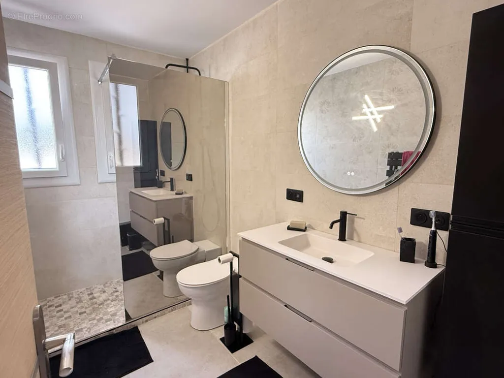 Vannitoad - Renovated Maison with Terraces near Perpignan