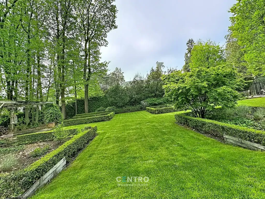 Giardino - House with Garden in Hertsberge Forest