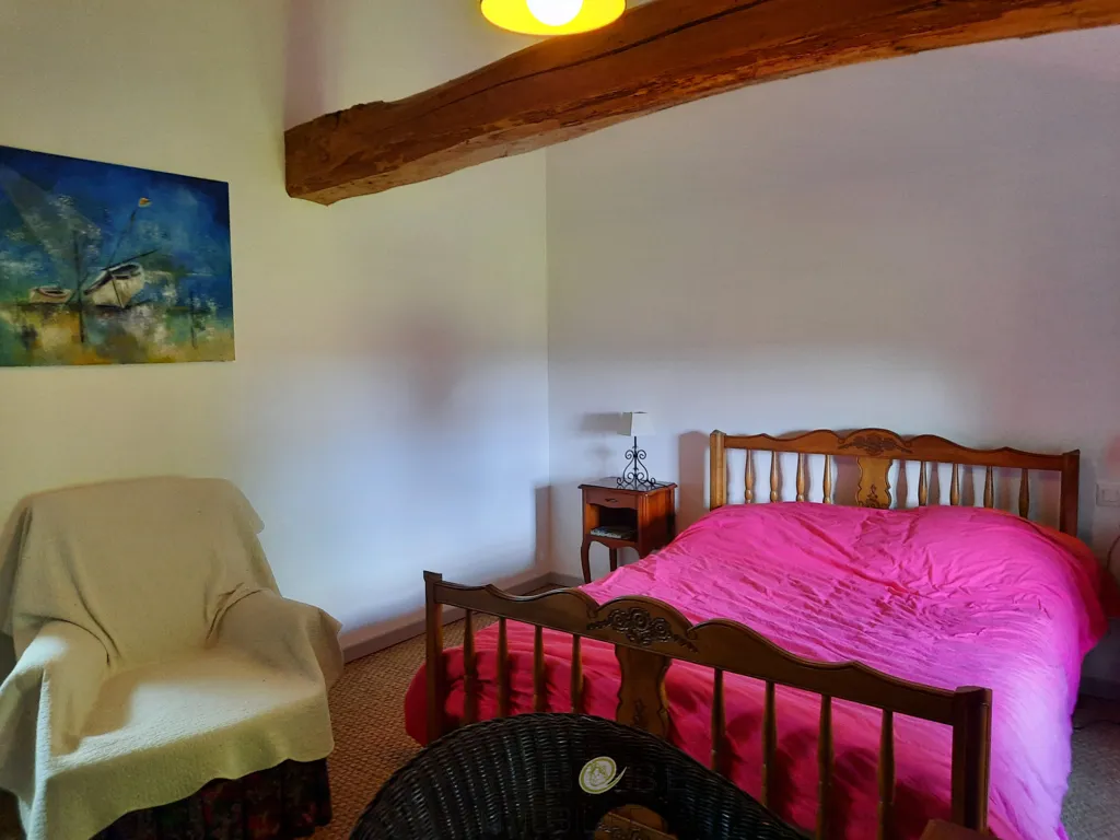 Bedrooms - Restored Stone Manor with Pool near Bordeaux