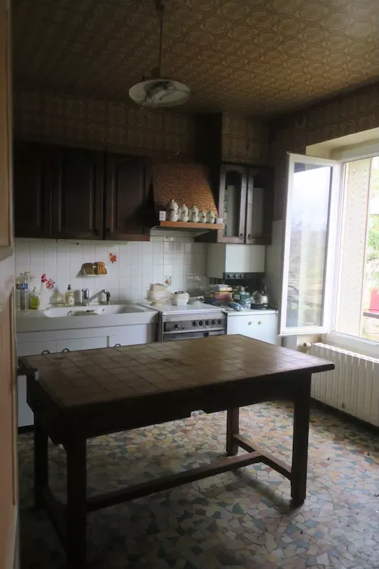 Cuisine - Appartement T2 à Rénover à Maurs