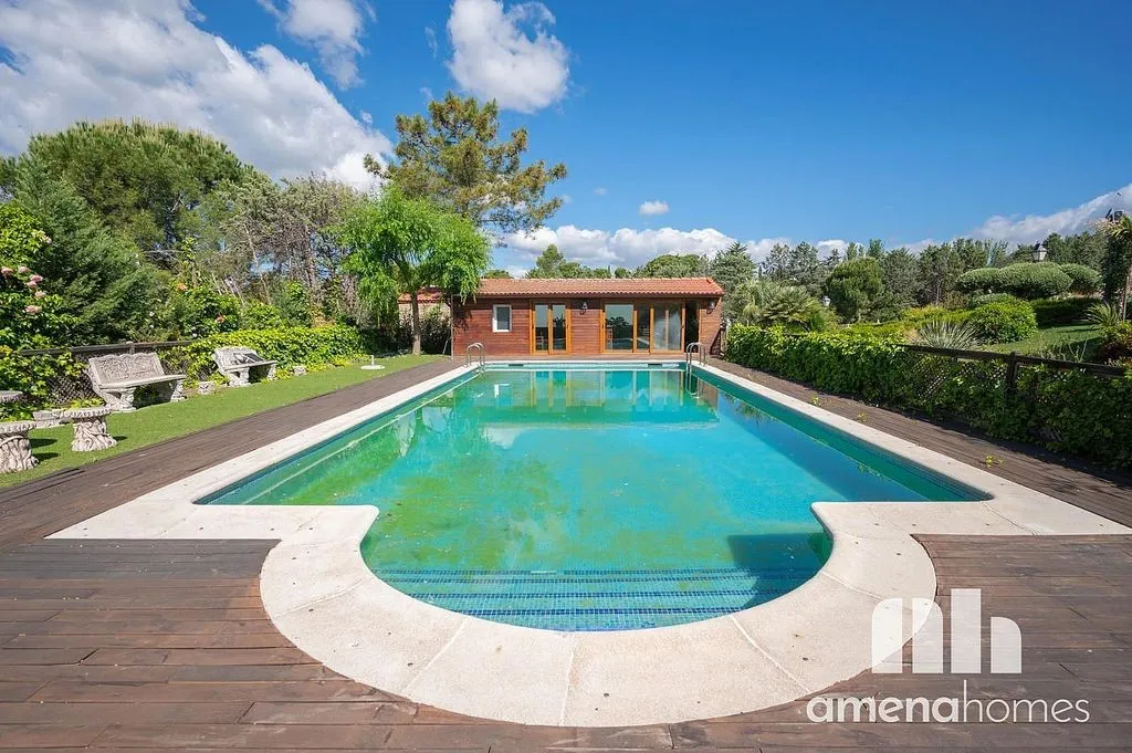 Piscine - Chalet with Pool and Terrace in Santo Domingo