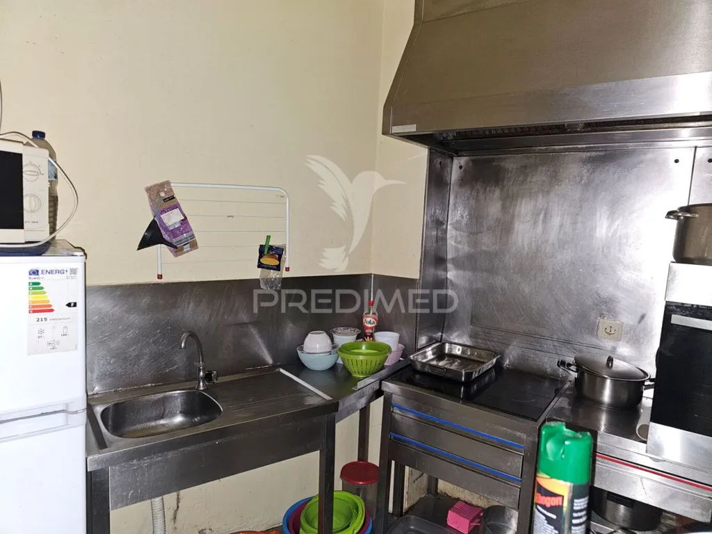 Cuisine - Equipped Café Shop in Santo Tirso Centre