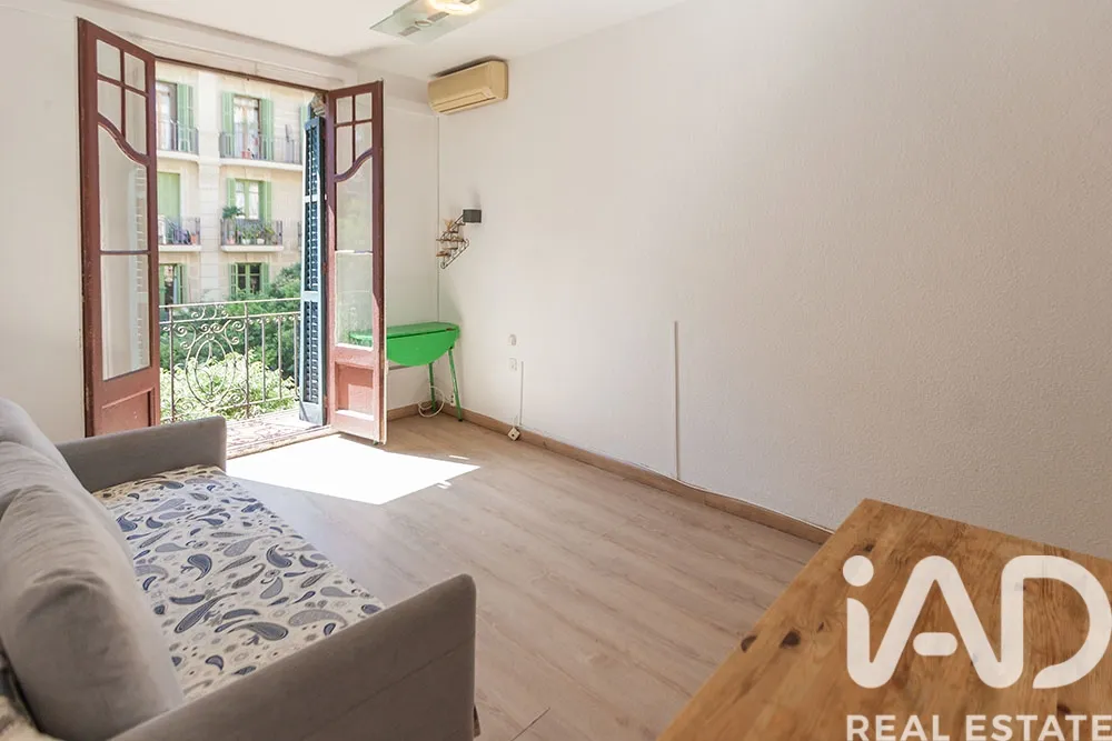 Soggiorno - Apartment with Original Charm in Eixample, Barcelona