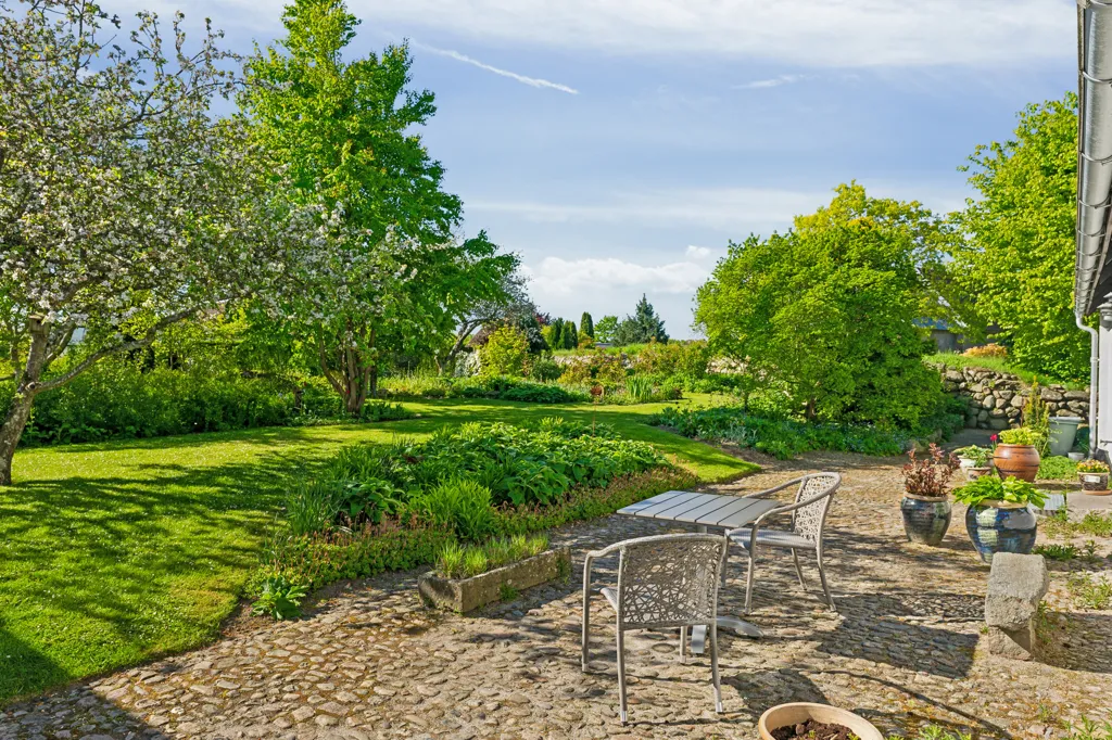 Jardin - Villa with Garden in Mellerup, Randers