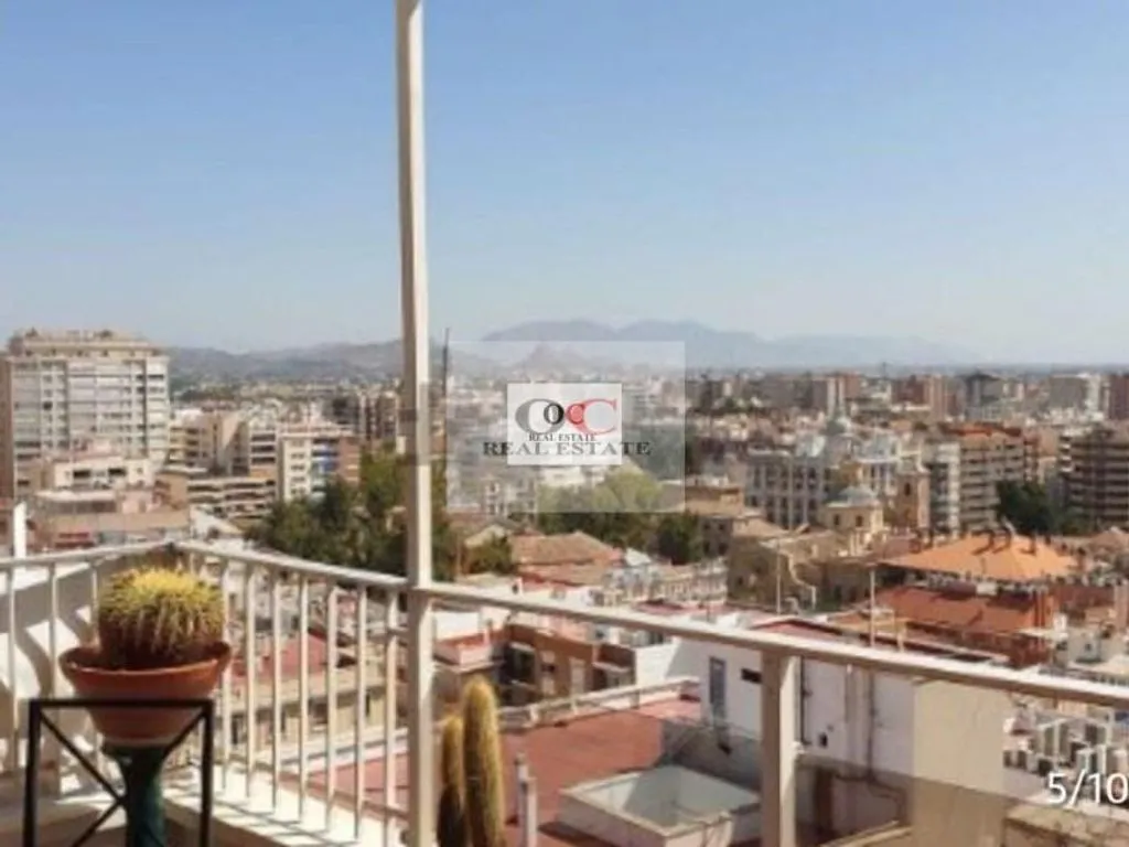 Rõdu - Penthouse with Panoramic Views in Murcia
