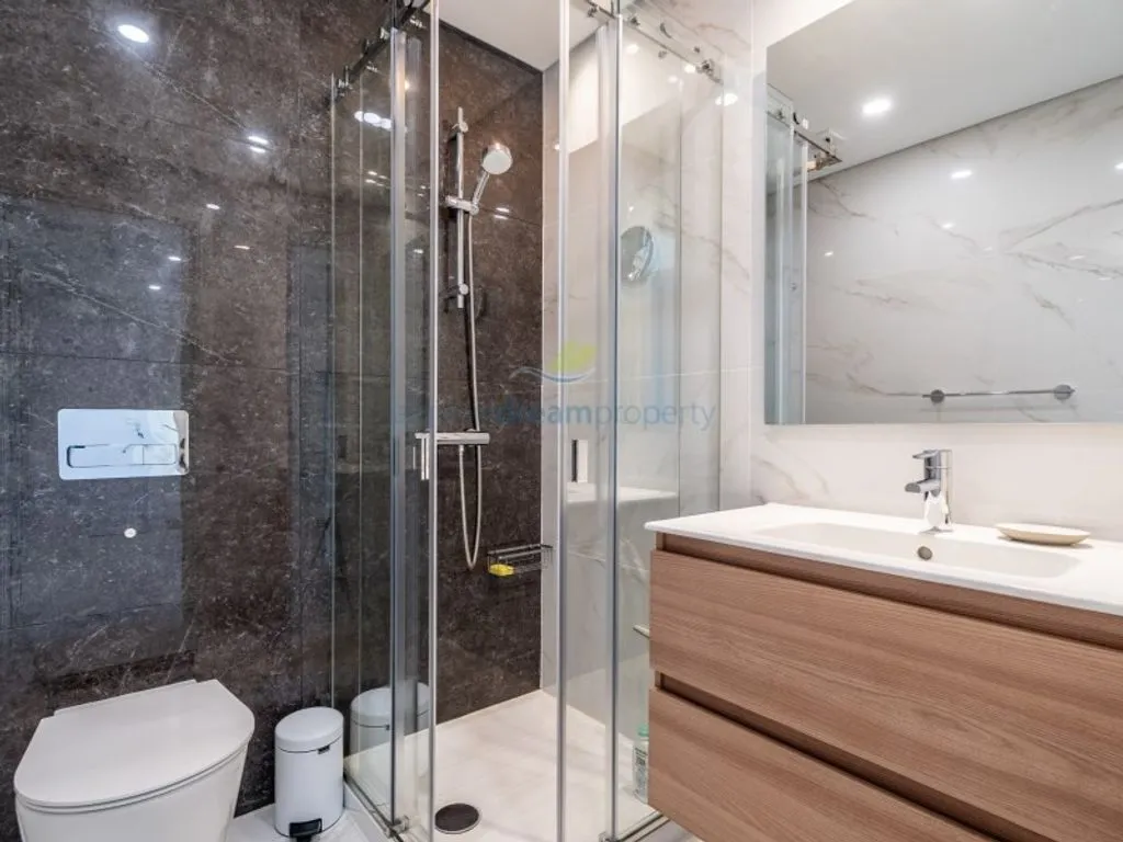 Vannitoad - 2-Bedroom Flat with Pool in Albufeira