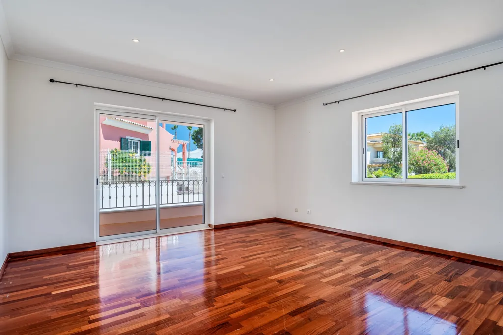 Toad - Detached Villa with Pool in Albufeira