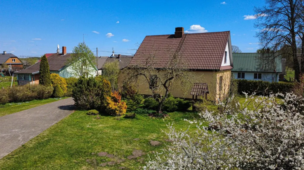 Vista aerea - Two-Storey Cottage with Upstream View in Ilūkste