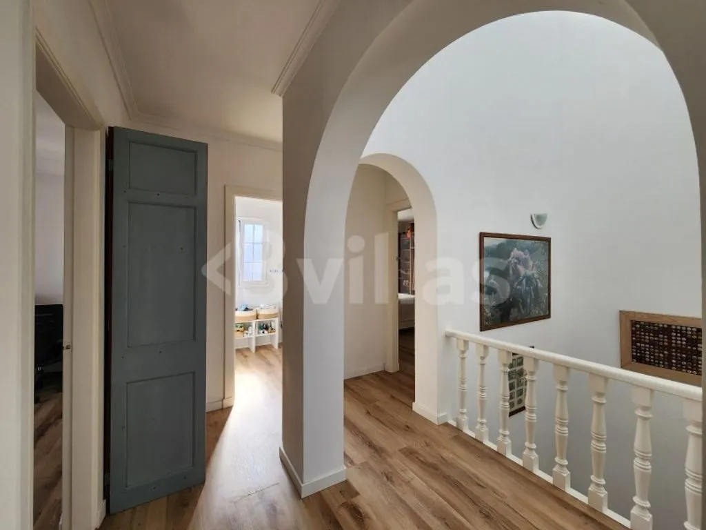 Esik - Chalet with Pool in Es Castell, Mallorca