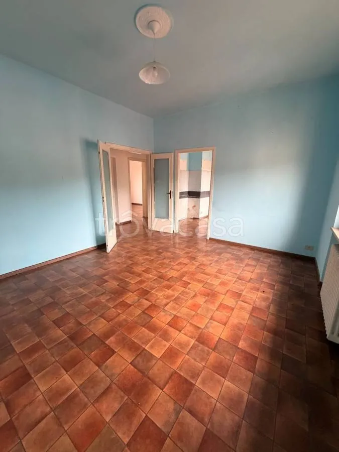 Pièces - Bright Apartment with Terraces in Verzuolo