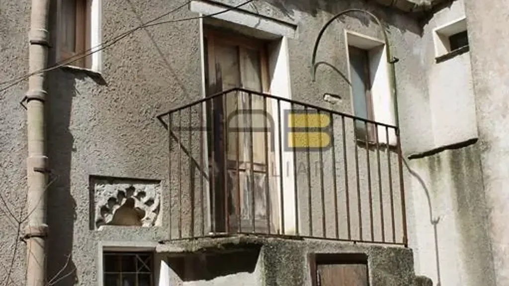 Exterior - Twin-Storey Apartment with Courtyard View in Erice