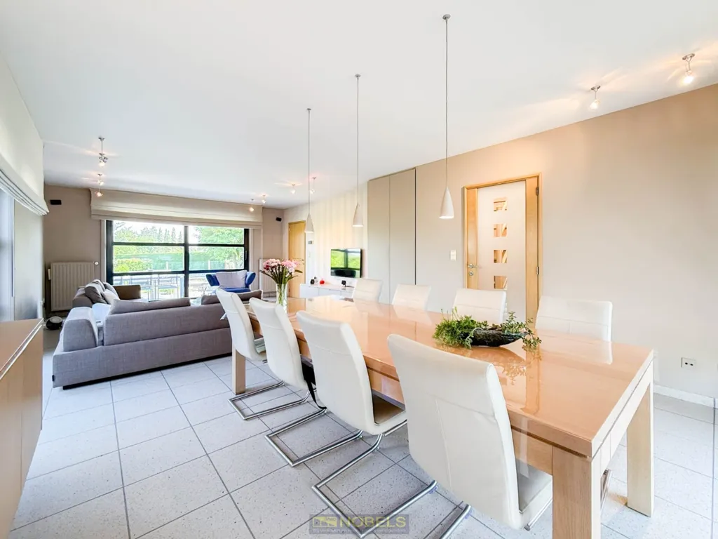 Söögituba - Instapklare Villa with Garage in Wortegem