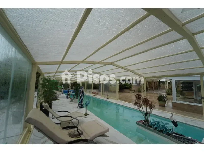 Piscine - Chalet with Traditional Architecture in Cudón