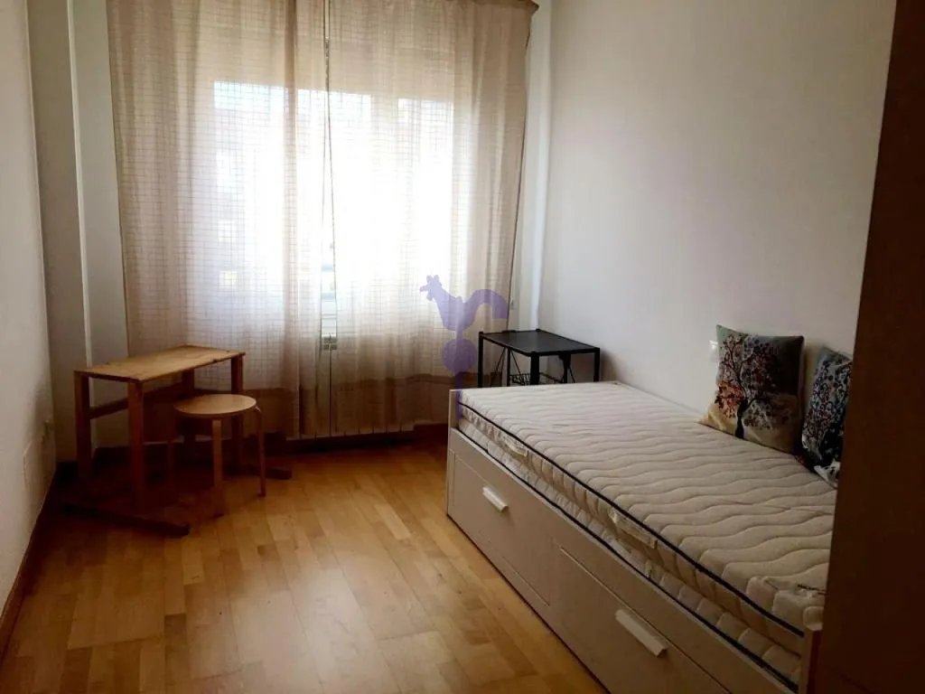Chambres - T2 Apartment with Terrace in Las Eras de Renueva
