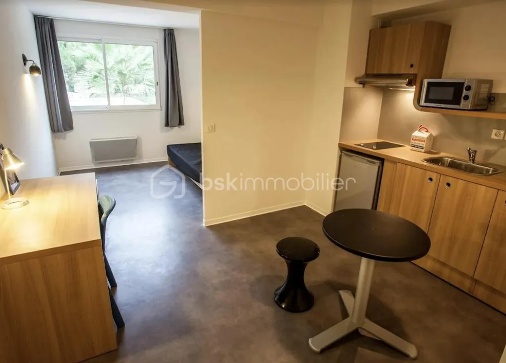 Kitchen - Student Residence Studio in Celleneuve