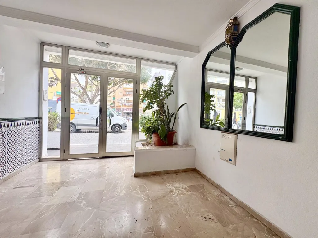 Entrée - Apartment with Terrace in Torremolinos Centre