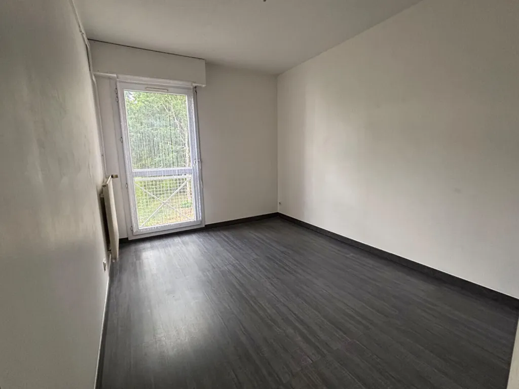 Toad - 4-Piece Apartment with Parking in Chartres