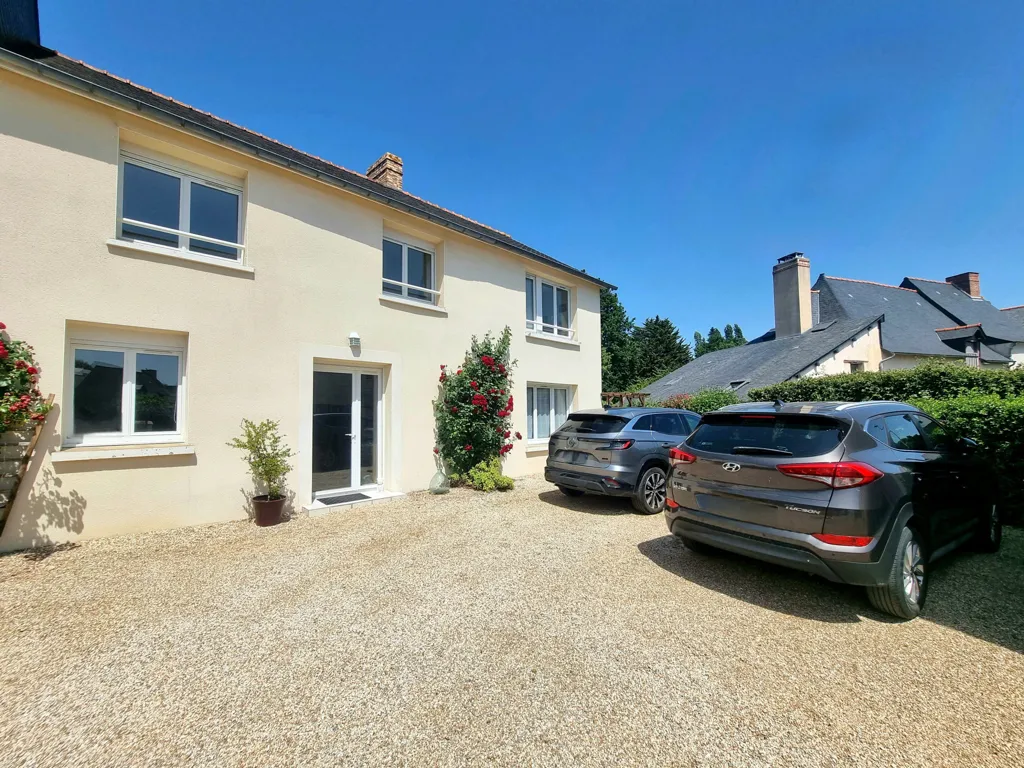 Extérieur - Maison Charmante avec Jardin à Saint-Erblon