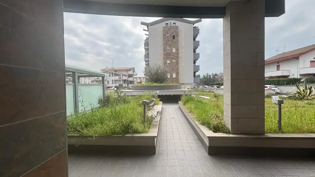 Garden - Attico with Panoramic View in Montesilvano