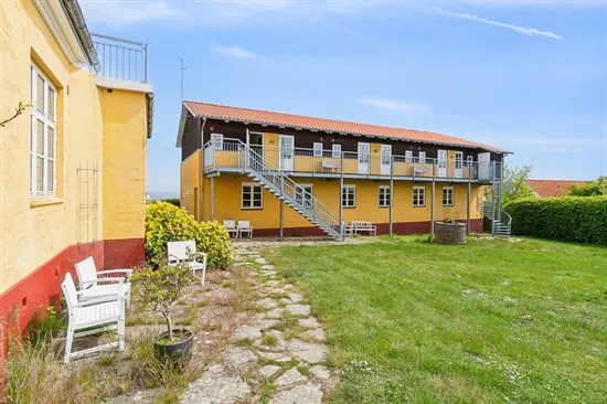Garden - Compact Summerhouse with Garden in Gudhjem