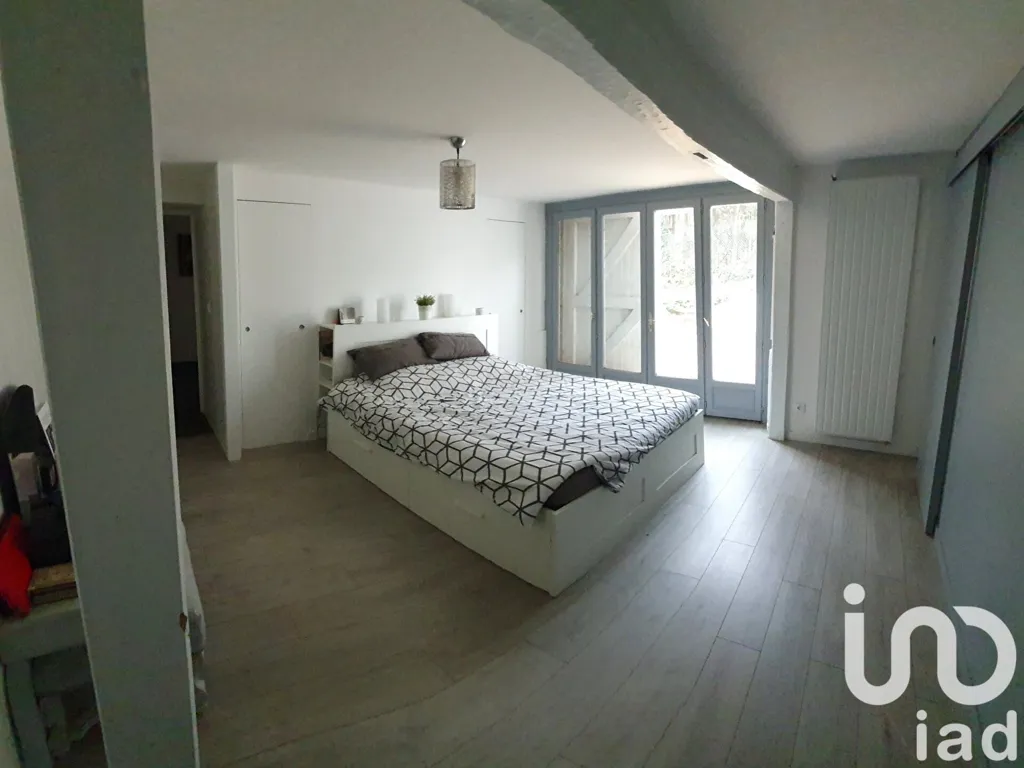 Chambres - Maison de Charme avec Jardin à Chaingy