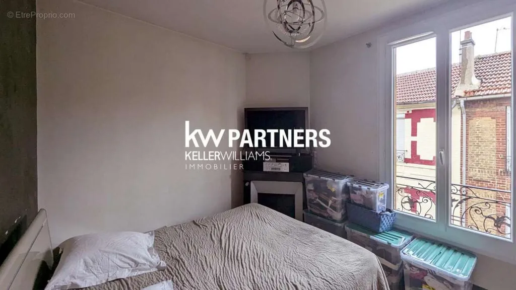 Chambres - Maison mitoyenne avec jardin et terrasse à proximité du T5