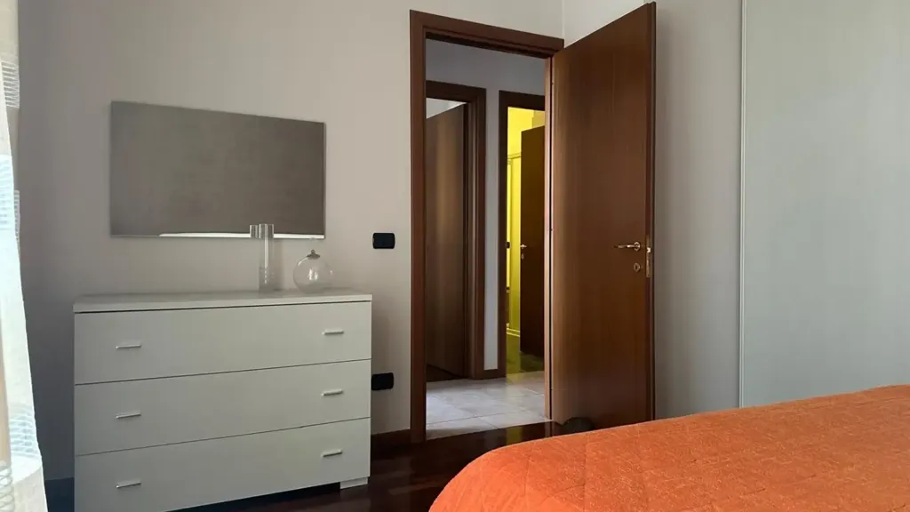 Chambres - Modern Flat with Balcony in Rottofreno
