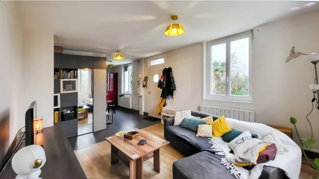 Soggiorno - Renovated Apartment with Pyrenees View in Idron