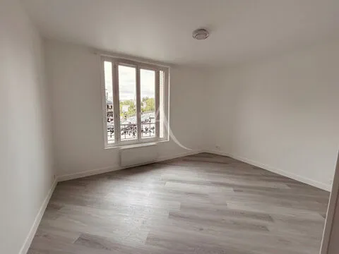 Stanze - Refurbished Apartment with Marne View in Pont de Bry