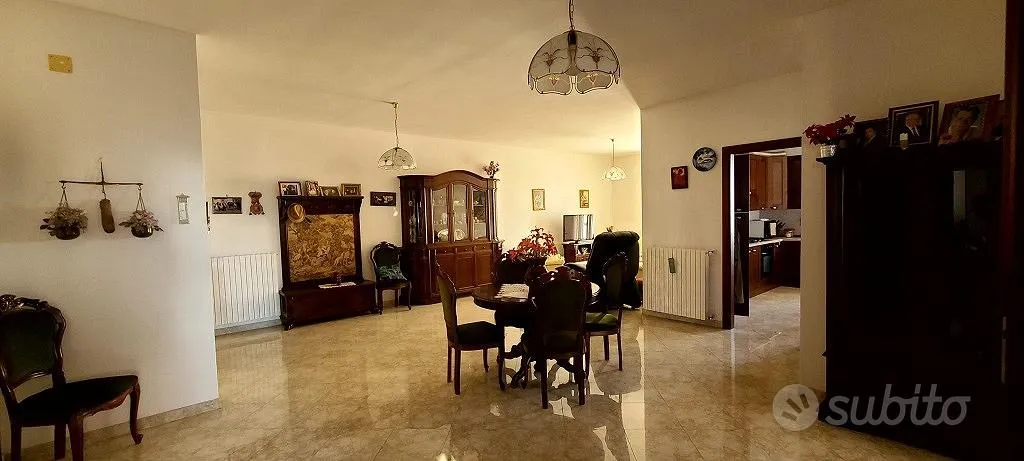 Söögituba - Apt with Veranda and Garage