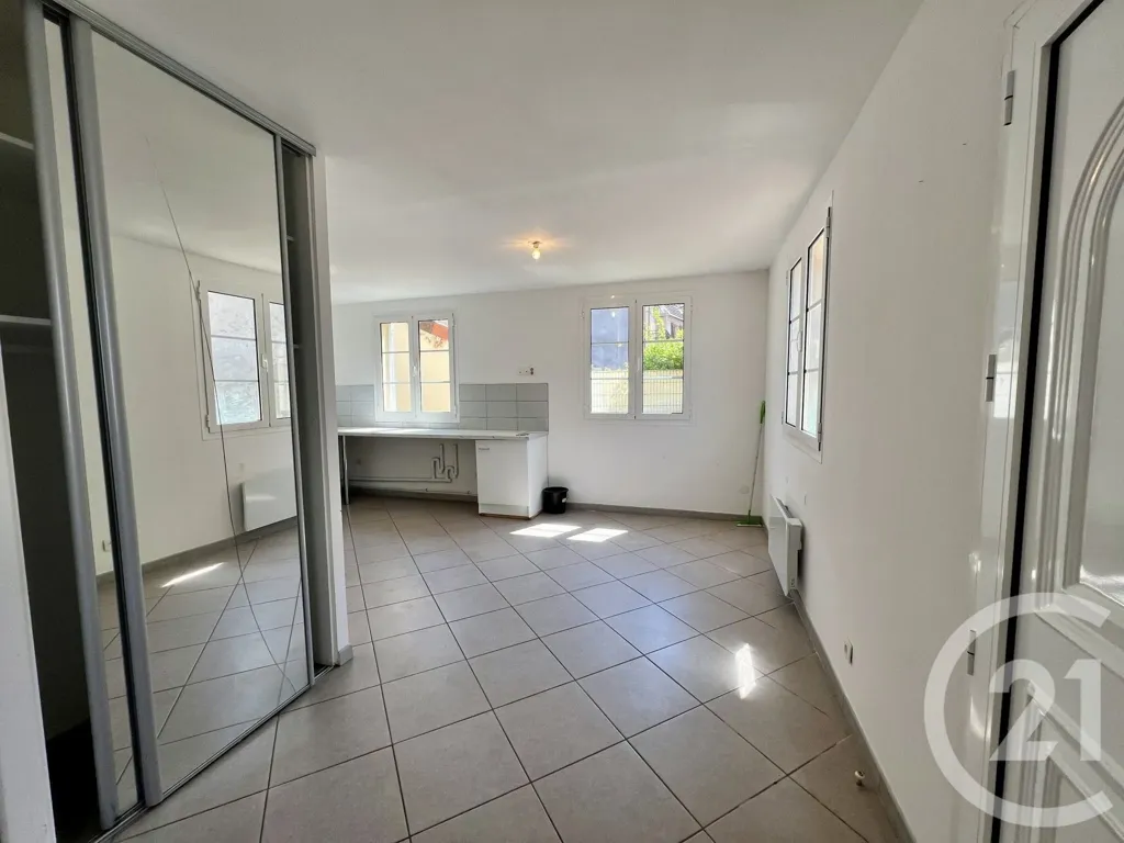 Séjour - Maison en Centre-Ville avec Jardin à Taverny