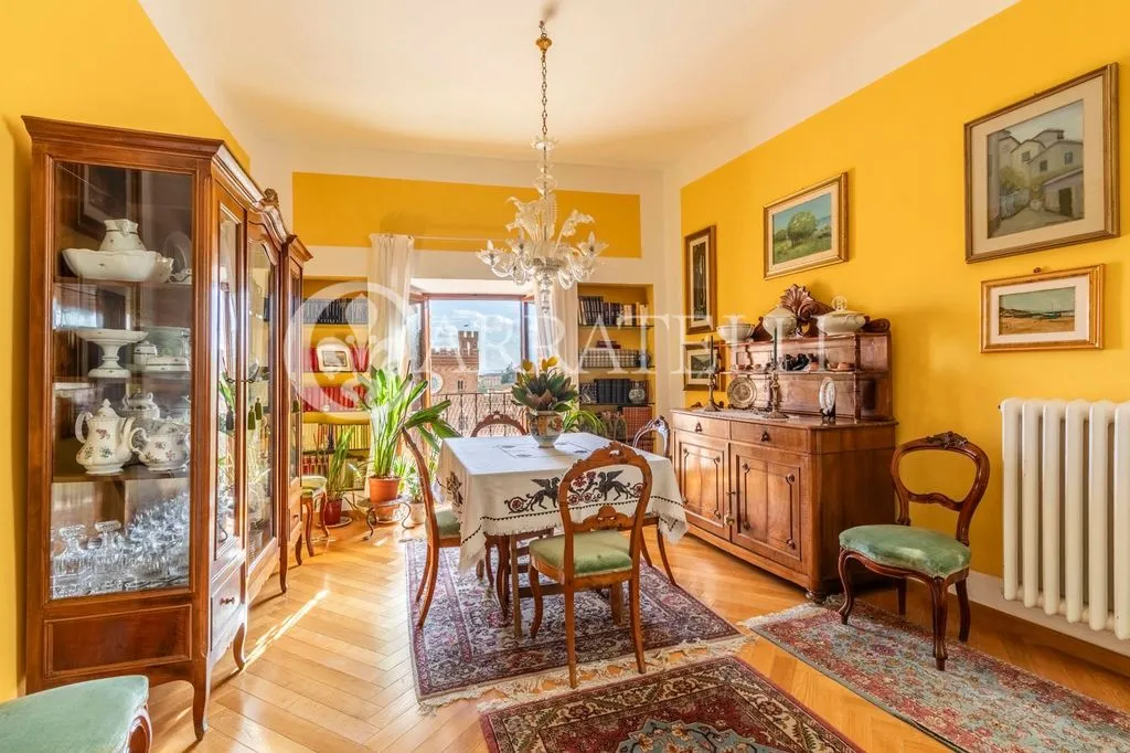 Söögituba - Luxury Penthouse with Panoramic Views in Siena