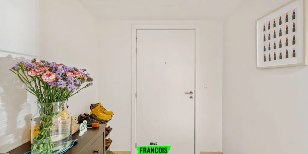 Entrée - Appartement Moderne avec Terrasse au Centre d'Ostende