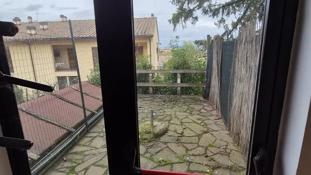 Balcone - Appartamento con terrazzo a Montespertoli