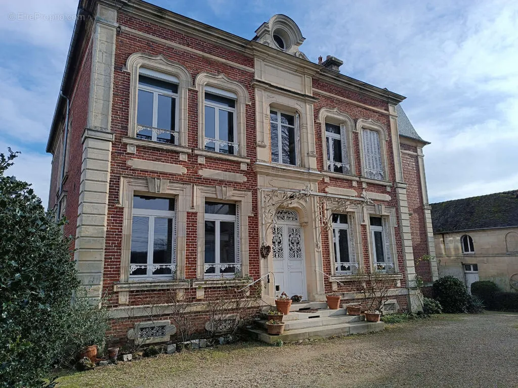 facade