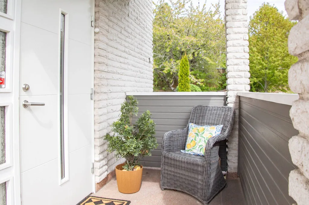 Balcon - Renovated Villa with Garden in Jönköping