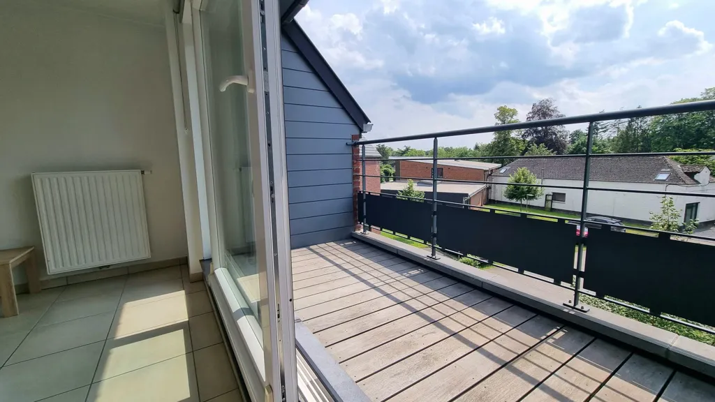 Rõdu - Duplex Apartment with Terrace in Mons