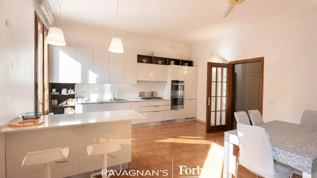 Söögituba - Canal-Front Apartment in Venice